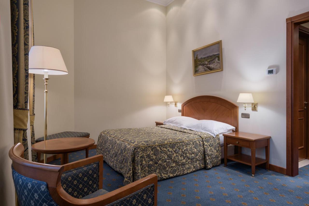 Premier Palace Hotel Киев Стая снимка