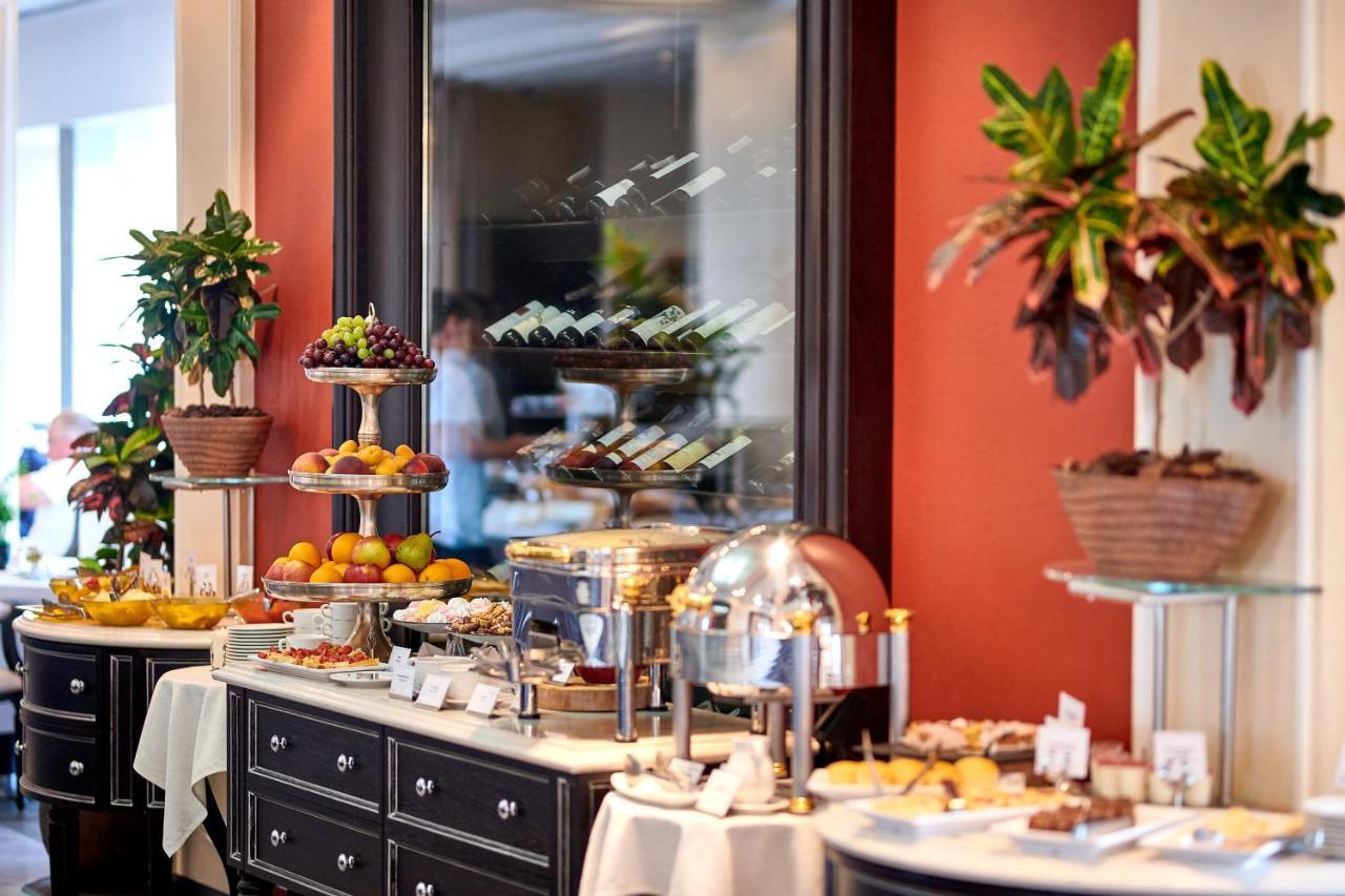 Premier Palace Hotel Киев Екстериор снимка