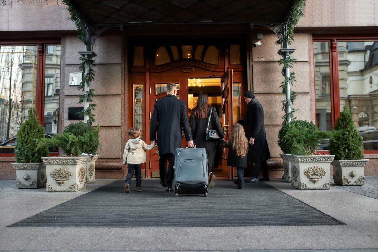 Premier Palace Hotel Киев Екстериор снимка