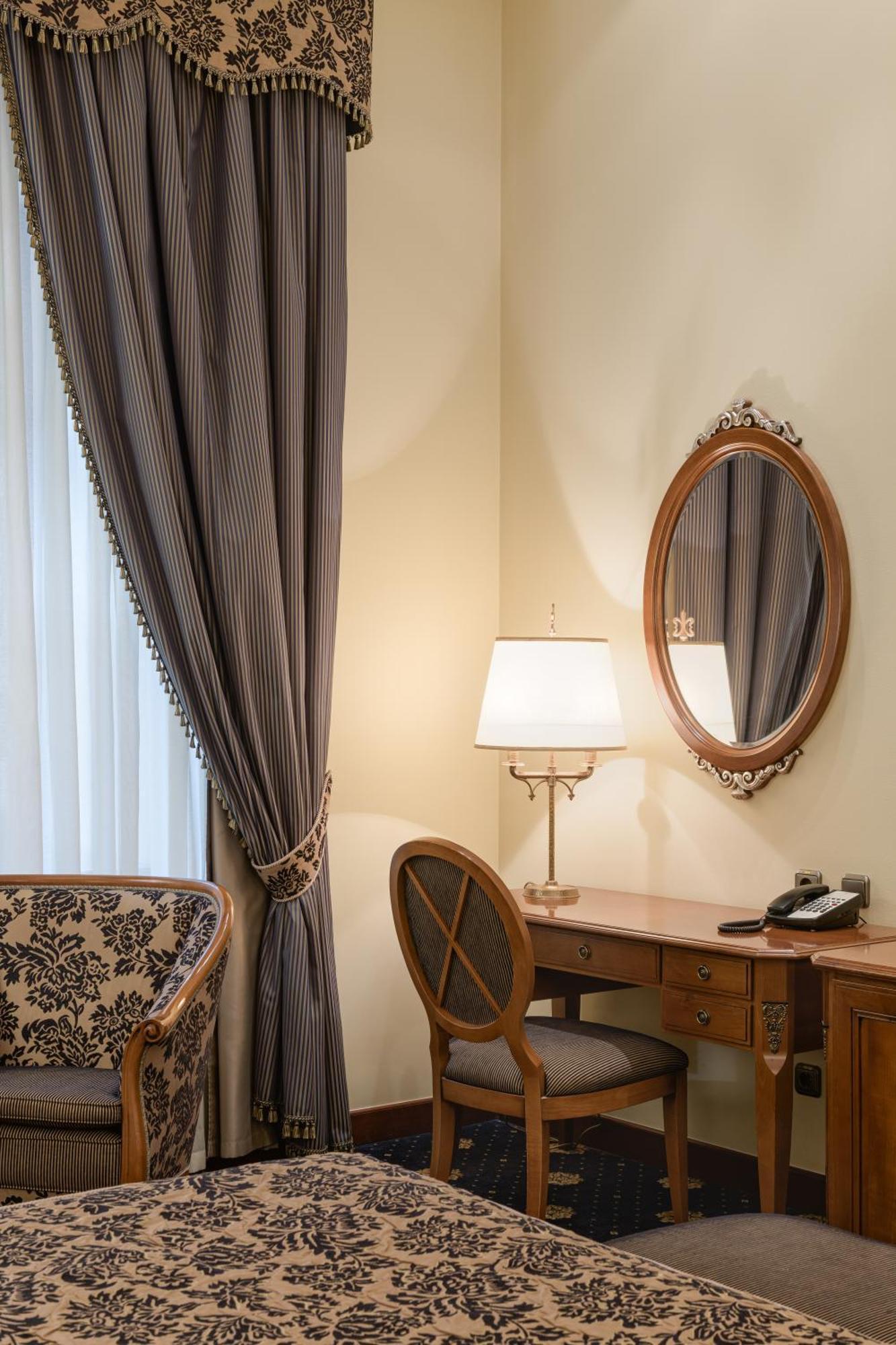 Premier Palace Hotel Киев Стая снимка