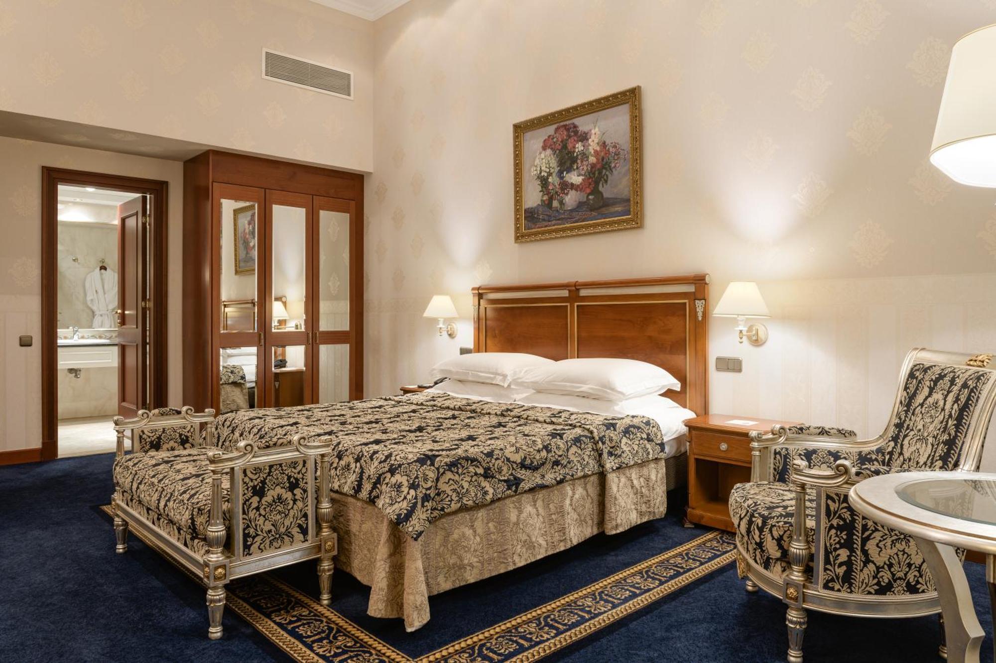 Premier Palace Hotel Киев Стая снимка